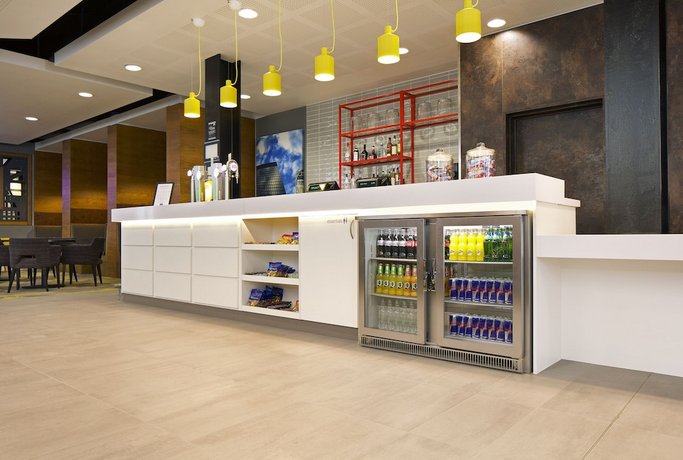 Hampton By Hilton London Docklands