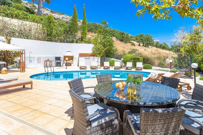 Villa Atlantica