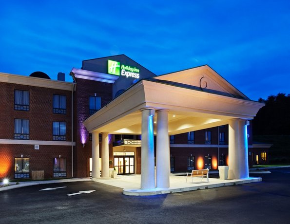 Holiday Inn Express Dayton