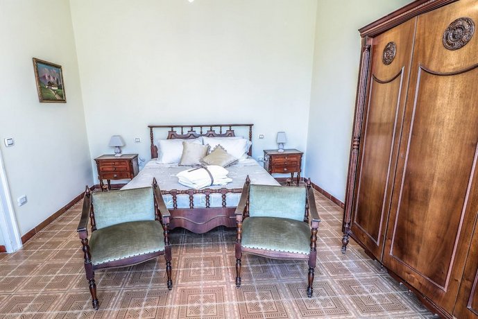 Scognamiglio Suites