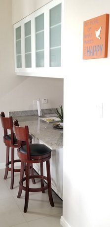 New Kingston Guest Apt at Kingsway By The Vacation Casa
