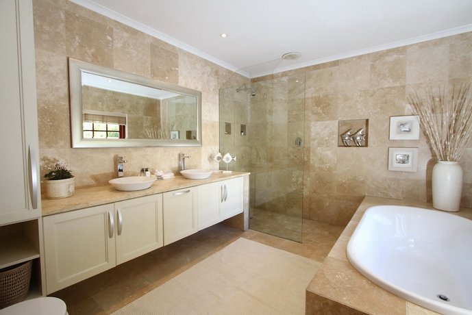 Constantia Garden Suites