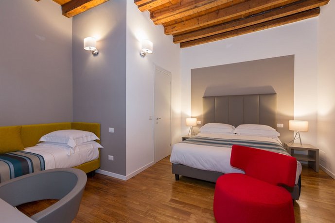 Ai Suma Hotel