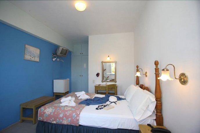 Dolphin Hotel