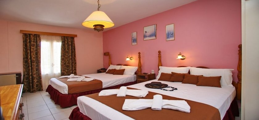 Dolphin Hotel