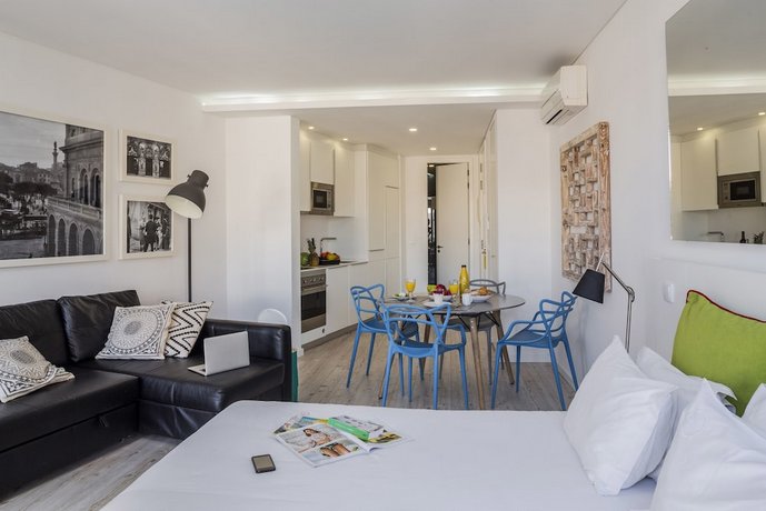 Hello Lisbon Rossio Collection Apartments