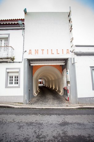 Antillia Hotel