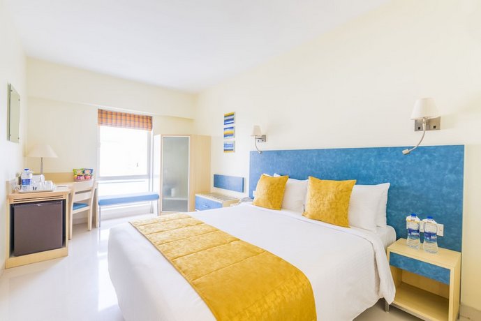 Sarovar Grand Hometel