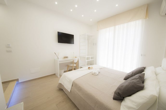 Cherie B&B - Salerno