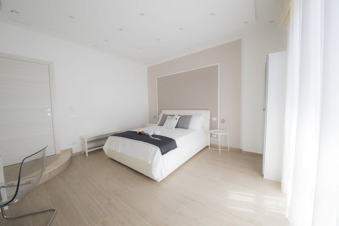Cherie B&B - Salerno