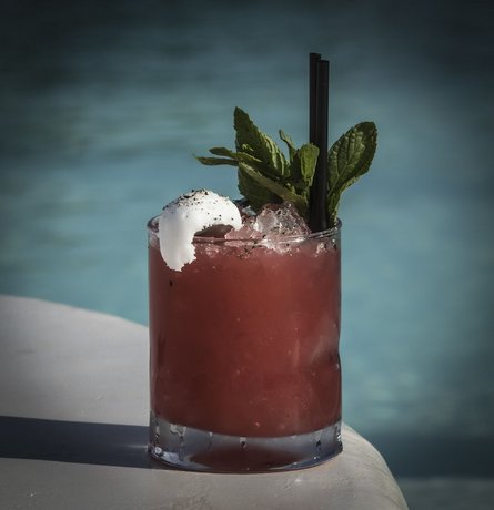 Akkadian Lgbt Boutique Hotel (ex. Three Shades Mykonos)