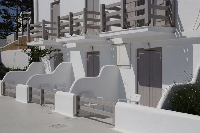 Akkadian Lgbt Boutique Hotel (ex. Three Shades Mykonos)