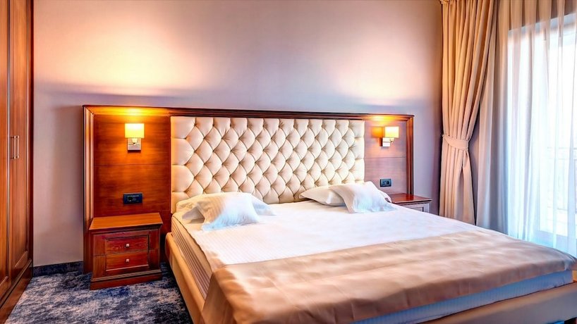 Hotel Briliant