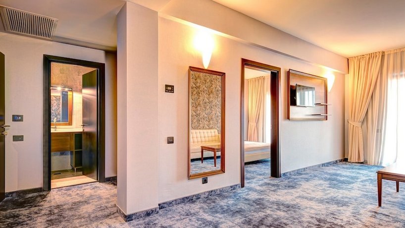 Hotel Briliant