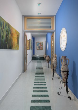 Grande Dame Villa