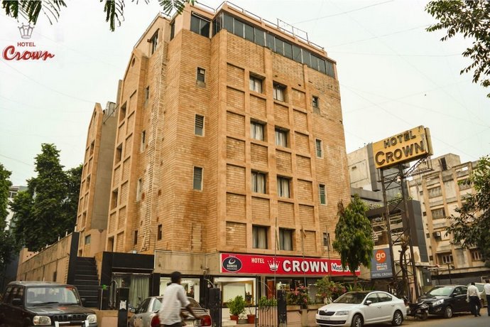 Hotel Crown