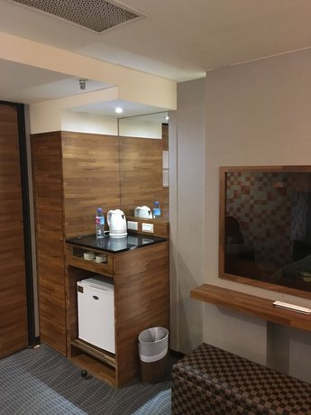 Friends Hotel Yo Tong