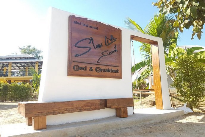 Slow Life Sabaidee Pai Bed and Breakfast