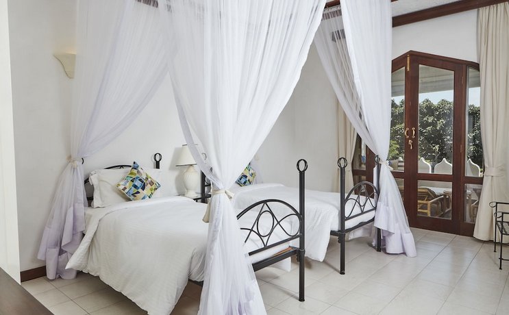 Tamarind Village Hotel Apartments