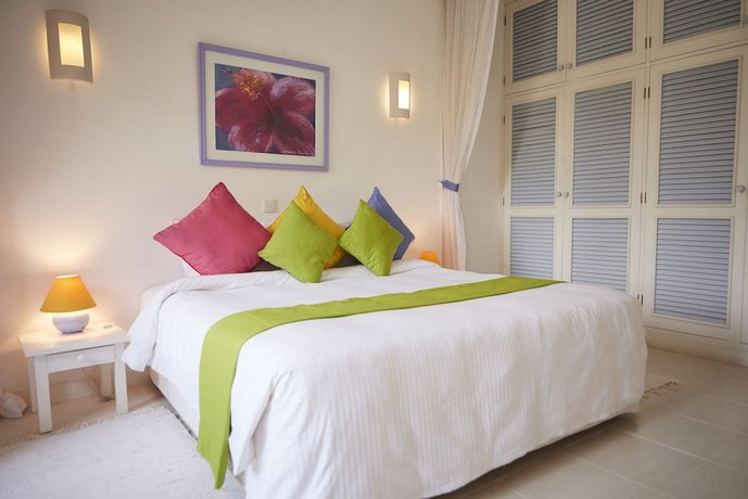 Tamarind Village Hotel Apartments