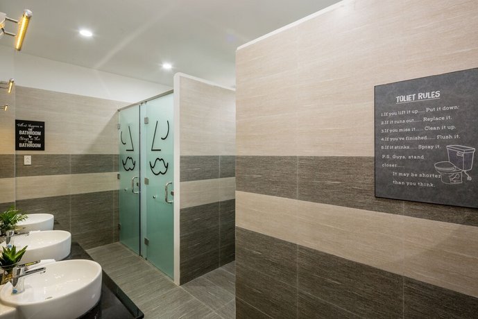 Fedora hostel