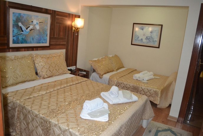 Mosq Hotel