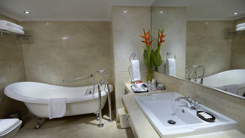 Hotel Clarks Varanasi
