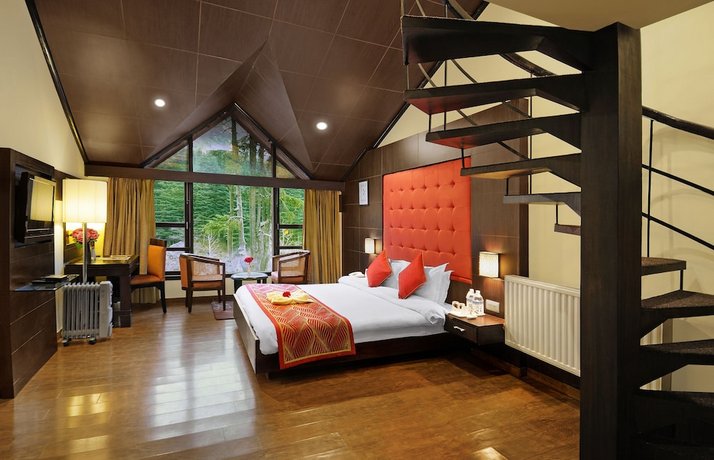 Quality Inn River Country Resort