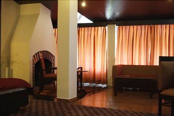 Quality Inn River Country Resort
