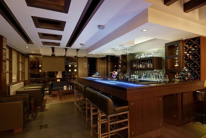 Quality Inn River Country Resort