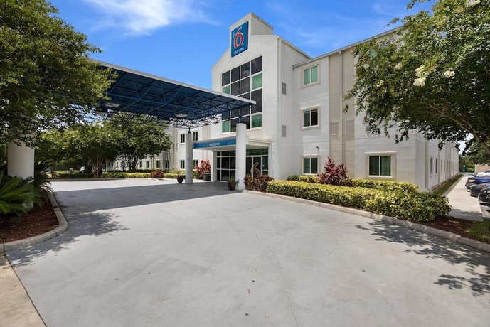 Motel 6 Orlando - International Drive