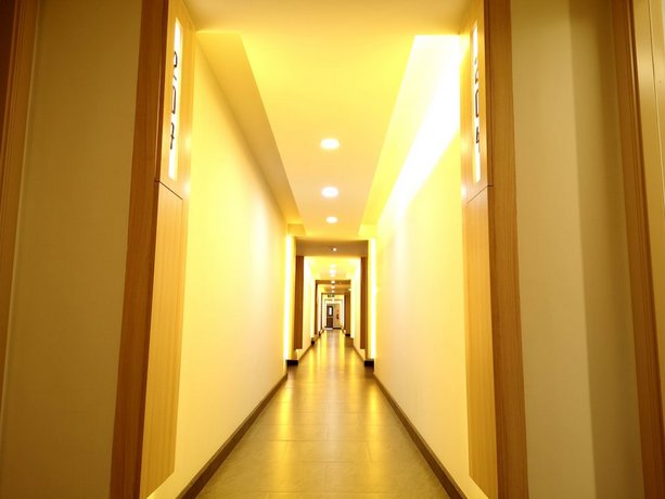 O2 Luxury Hotel