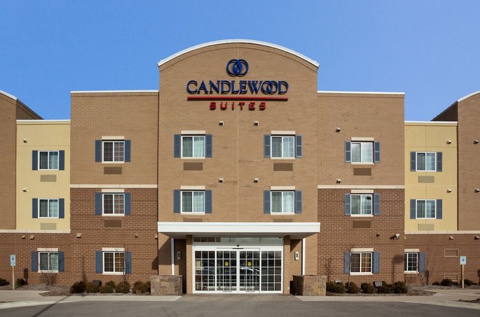 Candlewood Suites Milwaukee Airport - Oak Creek