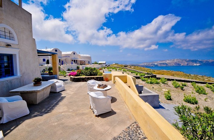 Aegagros Caldera Houses