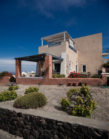 Aegagros Caldera Houses