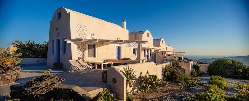 Aegagros Caldera Houses