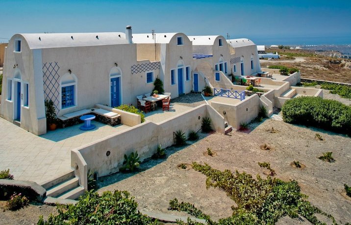 Aegagros Caldera Houses