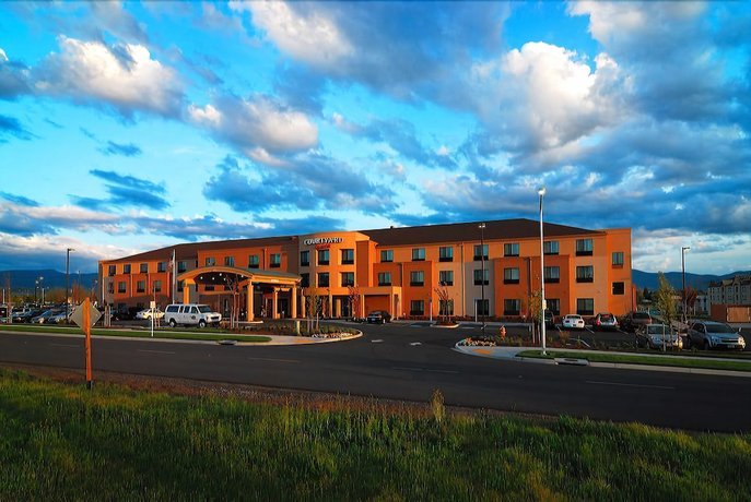 Courtyard Medford Airport