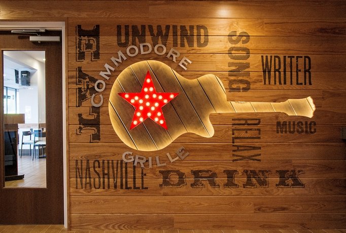 Holiday Inn Nashville-Vanderbilt - Downtown