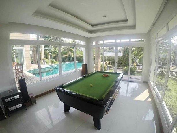 Baan Talay Pool Villa