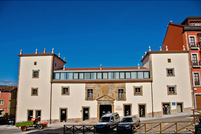 Hotel Palacio de Meras