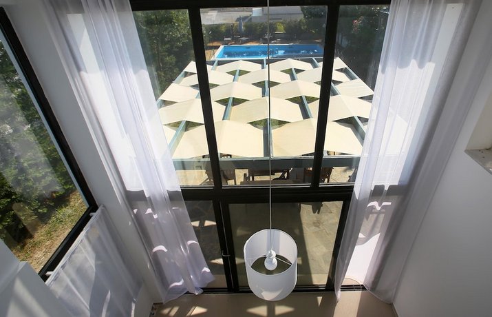 Sunny Sani Luxury Villas