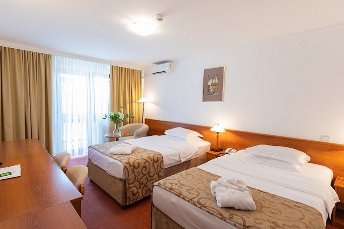 Hotel M