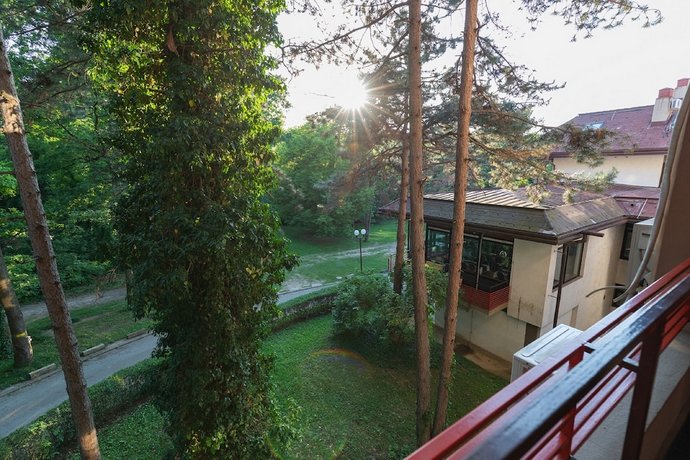 Hotel M