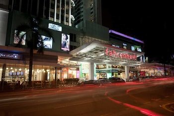 Mowu Suites @ Bukit Bintang Fahrenheit 88