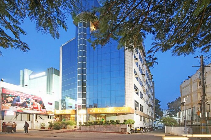 Hotel Roopa