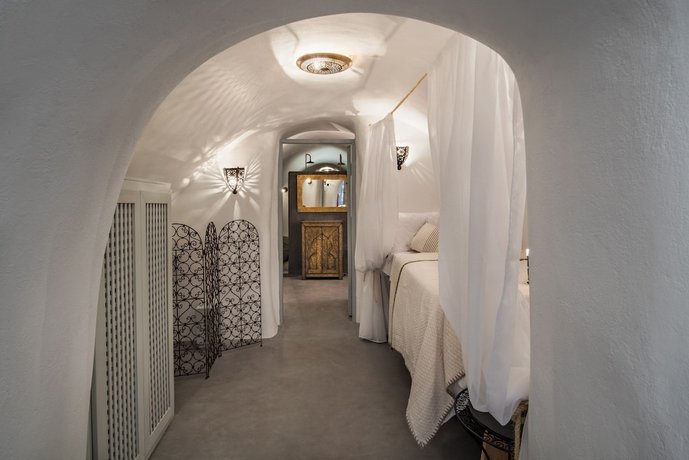 Dandy Cave Villa