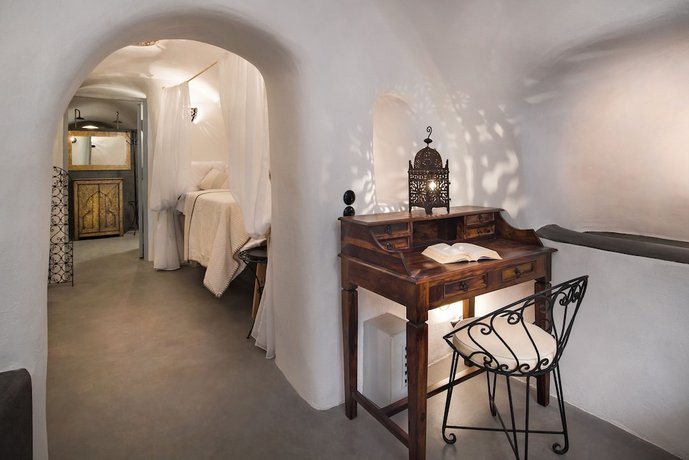 Dandy Cave Villa