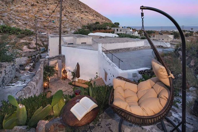 Dandy Cave Villa