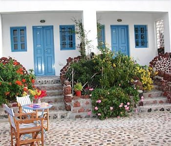 Panorama Apartments Santorini